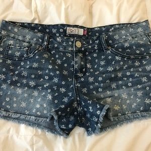 SO jean shorts